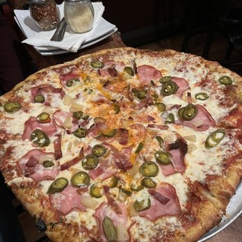 Big Time Brewing Company - Big Time Spicy Hawaiian - Pubs Near Me - Seattle, Washington
