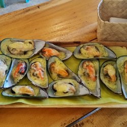 Brother's Seafood - Baked Tahong with Cheese