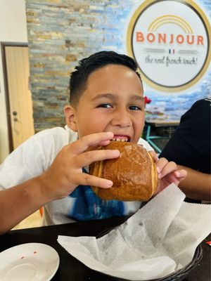 Bonjour French Bakery & Cafe - Kendall by null