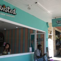 Twisted Frozen Yoghurt