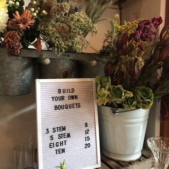 The Amsden - Flower station - Coffee & Tea Near Me - Versailles, Kentucky