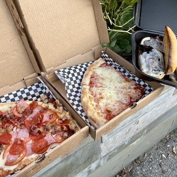 Tony's Pizza Bros - Pizza Near Me - Camarillo, California Tony's Pizza Bros - Pizza Near Me - Camarillo, California