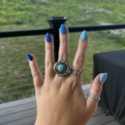 Roxy Nail