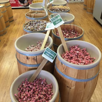 Candy Barrel - Candy Stores Near Me - Tarpon Springs, Florida