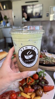 Den Da Coffee & Tea Restaurant by null