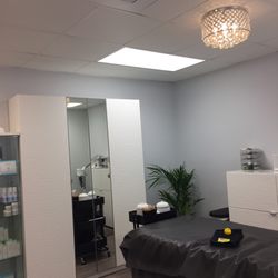 Bare, A Waxing Studio - Treatment Room
