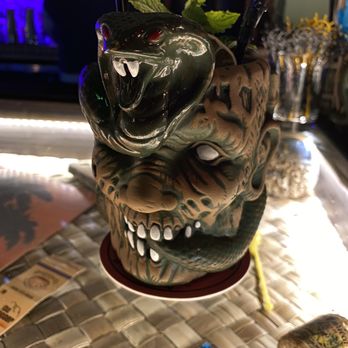 Dead Man’s Isle - Cobra's Fang - Cocktail Bars Near Me - Astoria, Oregon