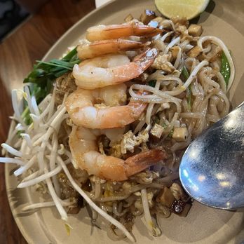 Hanuman Thai Eatery - Pad Thai with shrimp - Thai Near Me - Costa Mesa, California Hanuman Thai Eatery - Pad Thai with shrimp - Thai Near Me - Costa Mesa, California