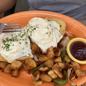 Tower Cafe - Breakfast & Brunch Near Me - Sacramento, California