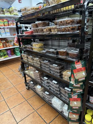 Fu-Wah Mini Market by null