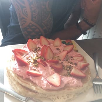 Moena Café - Strawberry Milk Pancakes! - Cafes Near Me - Honolulu, Hawaii Moena Café - Strawberry Milk Pancakes! - Cafes Near Me - Honolulu, Hawaii