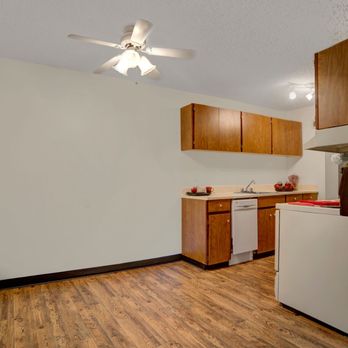 Edgemont Heights - Apartments Near Me - Saskatoon, Saskatchewan Edgemont Heights - Apartments Near Me - Saskatoon, Saskatchewan