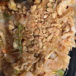 Chicken Pad Thai was delicious. Chicken was well cooked and vegetables tasted great.
