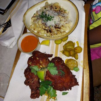 Red Rooster Overtown - Fried chicken and mac and cheese - Cocktail Bars Near Me - Miami, Florida Red Rooster Overtown - Fried chicken and mac and cheese - Cocktail Bars Near Me - Miami, Florida