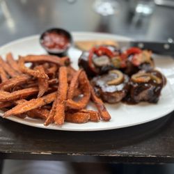 LongCross Bar & Kitchen - Steak Tips