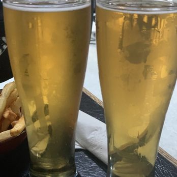 Maui Brewing - Kolsch brewed with Star Fruit, tasty! - Brewpubs Near Me - Lahaina, Hawaii Maui Brewing - Kolsch brewed with Star Fruit, tasty! - Brewpubs Near Me - Lahaina, Hawaii
