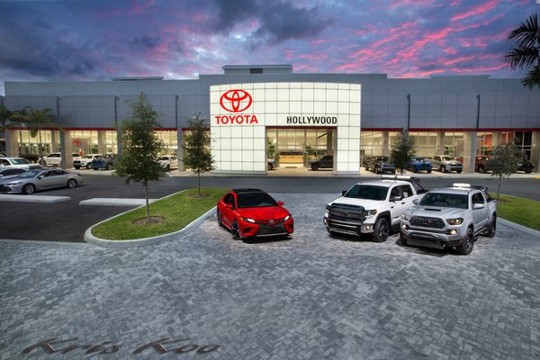 Toyota Of Hollywood 113 Photos 338 Reviews Car Dealers 1841 N State Rd 7 Hollywood Fl Phone Number