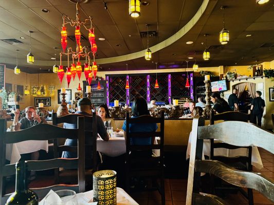 Mezzo Bistro and Wine by null