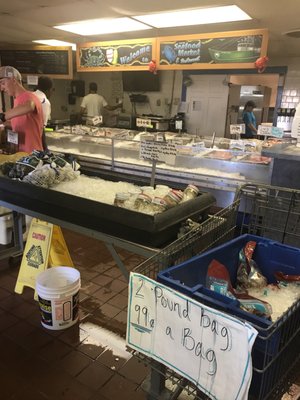 Graham & Rollins Hampton Seafood Market by null