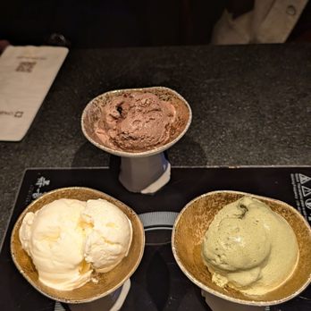 NIKU X - VANILLA, CHOCOLATE and MATCHA ICE CREAM - Seafood Near Me - New York, New York