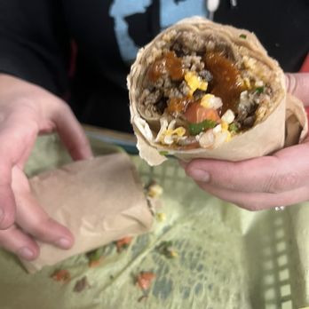 Pantera Market 2 - Asada burritos - Grocery Near Me - Nampa, Idaho