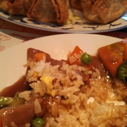 Shanghai - Beef and broccoli with crab puffs.