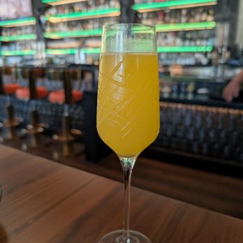 Enye Latin Table - Mimosas. - Latin American Near Me - Clayton, California