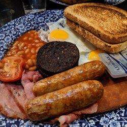 Lloyd's No 1 Wetherspoons - Large Breakfast