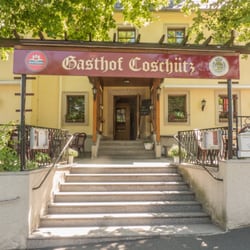 Gasthof Coschütz - Unser Gasthof bietet Räumlichkeiten für ab 10 bis 120  Personen. Im Sommer können Sie die Zeit in unserem Biergarten geniessen.