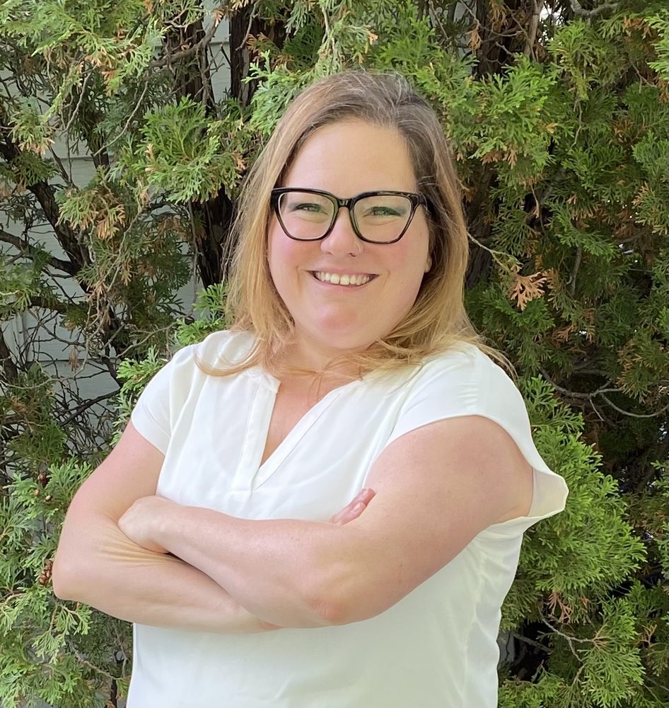 ERIKA POLSFUT CMD, DR AC 2706 13th Ave, Regina, Saskatchewan, Canada