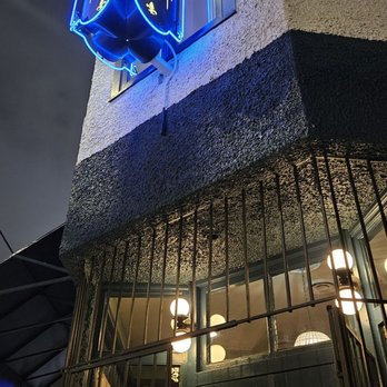 St Lawrence Restaurant - French Near Me - Vancouver, British Columbia