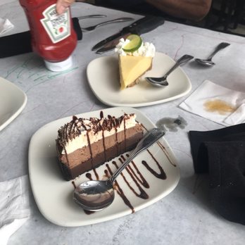 Half Shell Oyster House - Chocolate Obsession and Key Lime Pie - Seafood Near Me - Biloxi, Mississippi