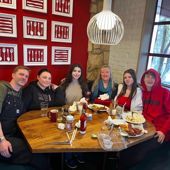Brookfields Restaurant - Family Country Breakfast - American Near Me - Roseville, California