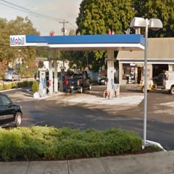 Mobil-DJM Deer Park Service Station