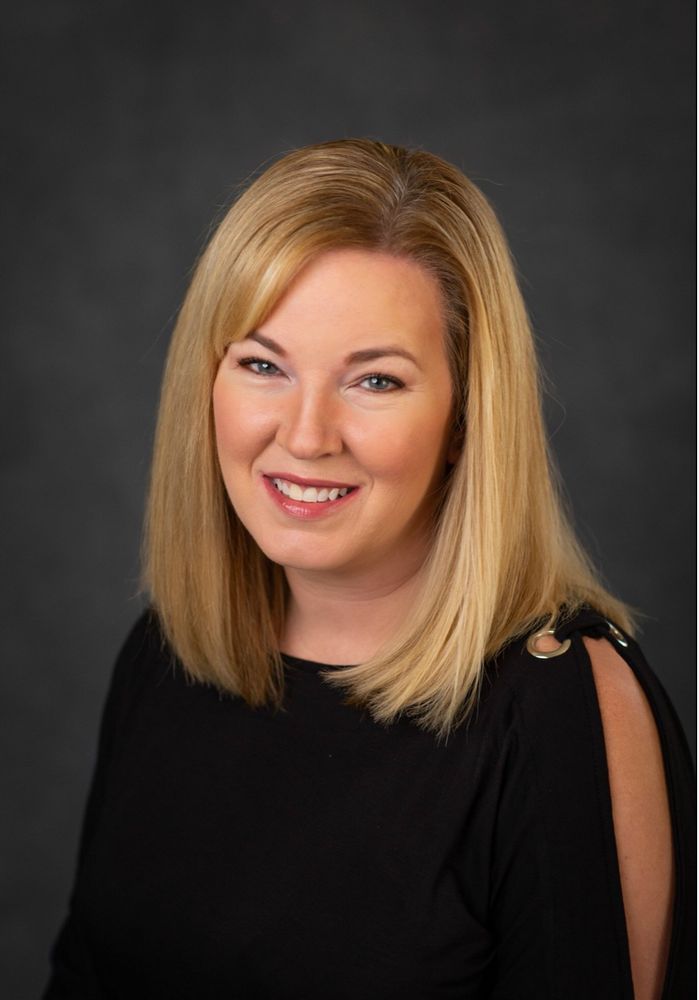 COLDWELL BANKER NHS REAL ESTATE MICHELLE CHRISTENSEN Contact Agent