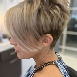 Sheek Hair Studio