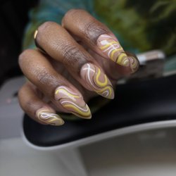 Mariposa Nails & Beauty Bar