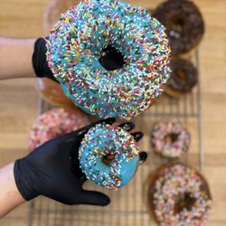 Lompoc Donuts
