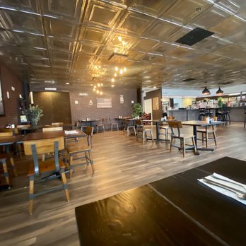 Silverback Breakfast & Cafe - Nice, spacious and clean establishment - Cafes Near Me - Vista, California Silverback Breakfast & Cafe - Nice, spacious and clean establishment - Cafes Near Me - Vista, California