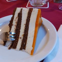 Klützer Mühle - Sanddorn-Quark-Torte / Sea buckthorn cake