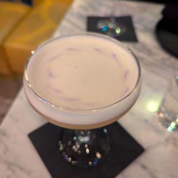 Snowbird Cocktail Lounge & Kitchen - London bridge - Cocktail Bars Near Me - Frisco, Texas Snowbird Cocktail Lounge & Kitchen - London bridge - Cocktail Bars Near Me - Frisco, Texas