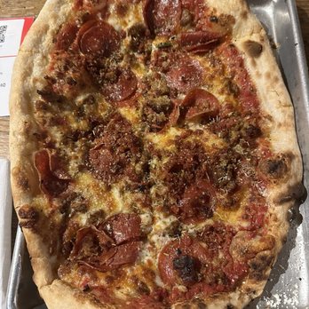 Drake’s Dealership - Pizza- DUDE YA - Breweries Near Me - Oakland, California