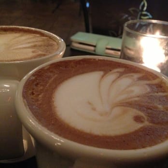 Urth Caffé-Pasadena - Spanish lattes - Cafes Near Me - Pasadena, California