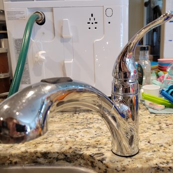 The Plumbing House - Kitchen faucet that I can literally turn with my pinky. It's amazing how smoothly it moves. - Plumbing Near Me - Garland, Texas The Plumbing House - Kitchen faucet that I can literally turn with my pinky. It's amazing how smoothly it moves. - Plumbing Near Me - Garland, Texas