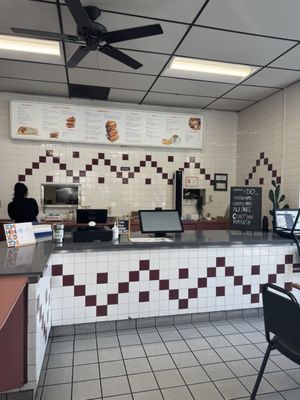 Ali's Chicken & Waffles by null
