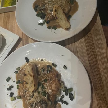 SoNapa Grille - Chicken Marsala split between two people - Bars Near Me - Jacksonville Beach, Florida
