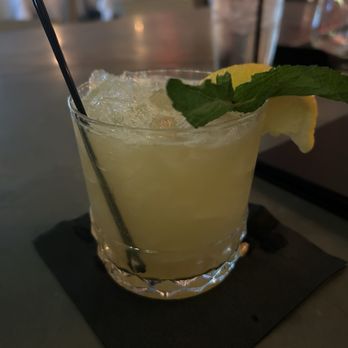 Del Frisco's Double Eagle Steak House - Old fashion - Bars Near Me - Orlando, Florida Del Frisco's Double Eagle Steak House - Old fashion - Bars Near Me - Orlando, Florida
