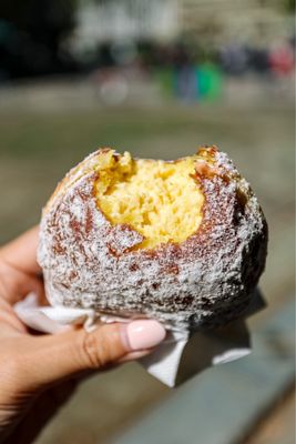 I'm donut ? times square by null