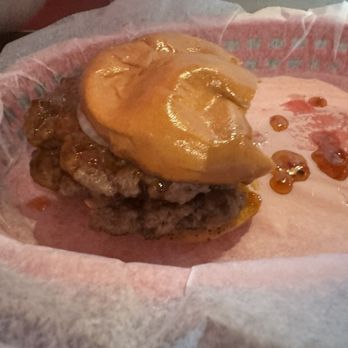 Beth's Burger Bar - Chilly burger - American Near Me - Orlando, Florida Beth's Burger Bar - Chilly burger - American Near Me - Orlando, Florida