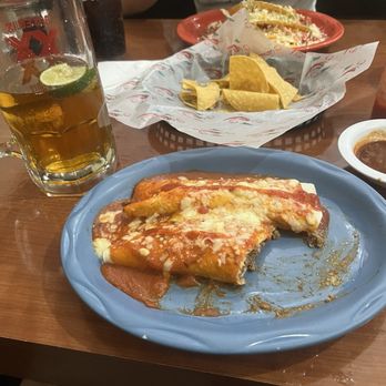 El Toro Mexican Grill and Bar - Ground beef burritos that cost $6.99 when listed on menu as $6.00. - Mexican Near Me - Cornelius, North Carolina El Toro Mexican Grill and Bar - Ground beef burritos that cost $6.99 when listed on menu as $6.00. - Mexican Near Me - Cornelius, North Carolina